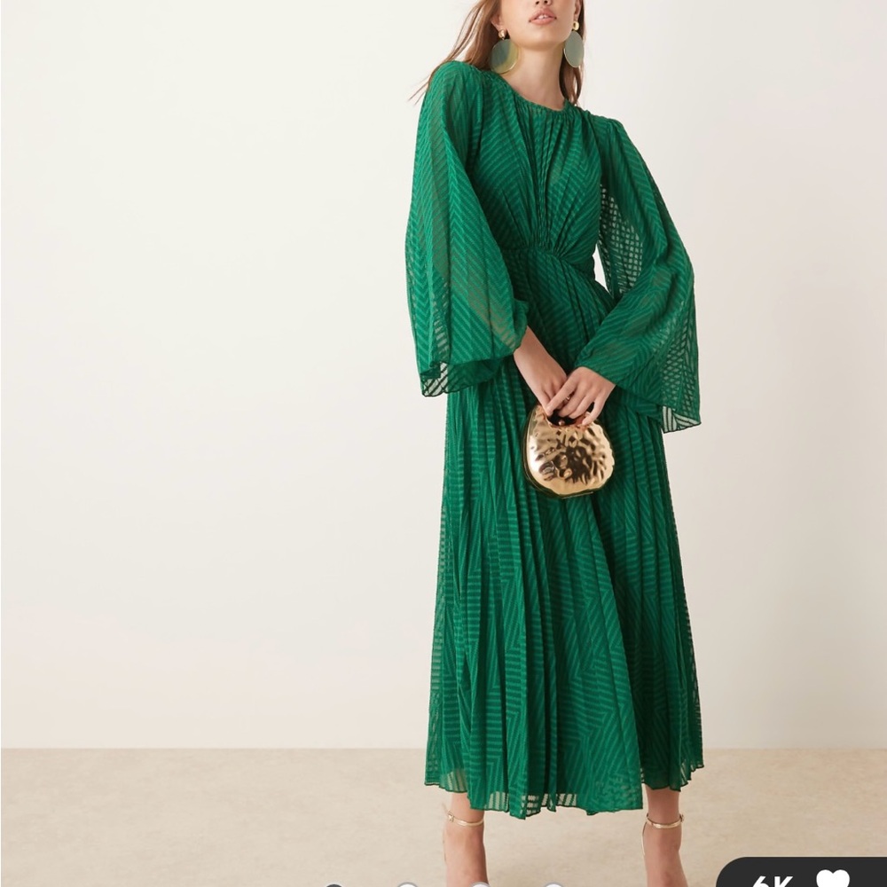 ASOS DESIGN tie back fluted sleeve pleated chevron chiffon midi dress in green